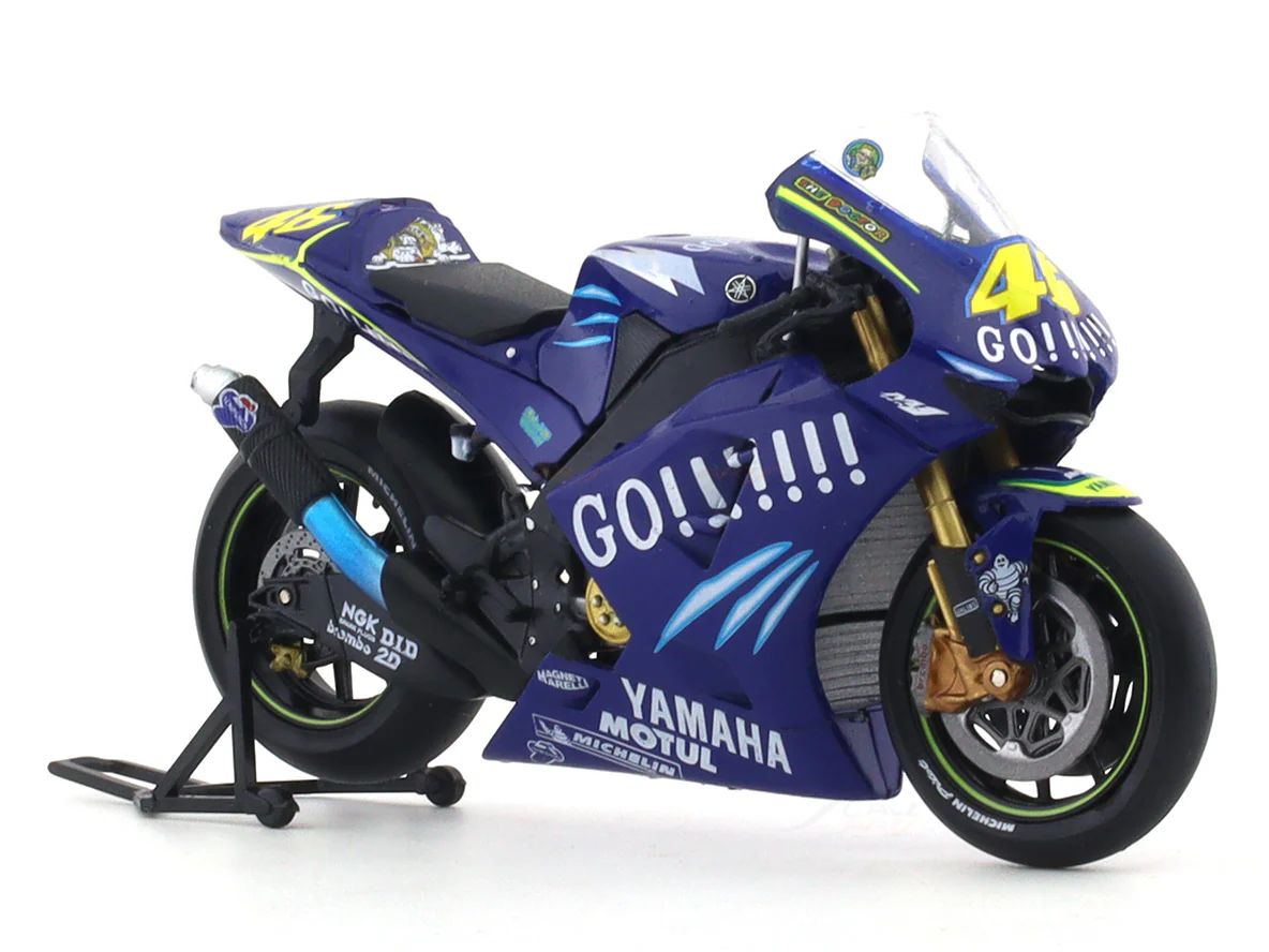 2004 Yamaha TZR-M1 #46 Valentino Rossi 1:18 Leo Mdels diecast scale model bike - Image 6