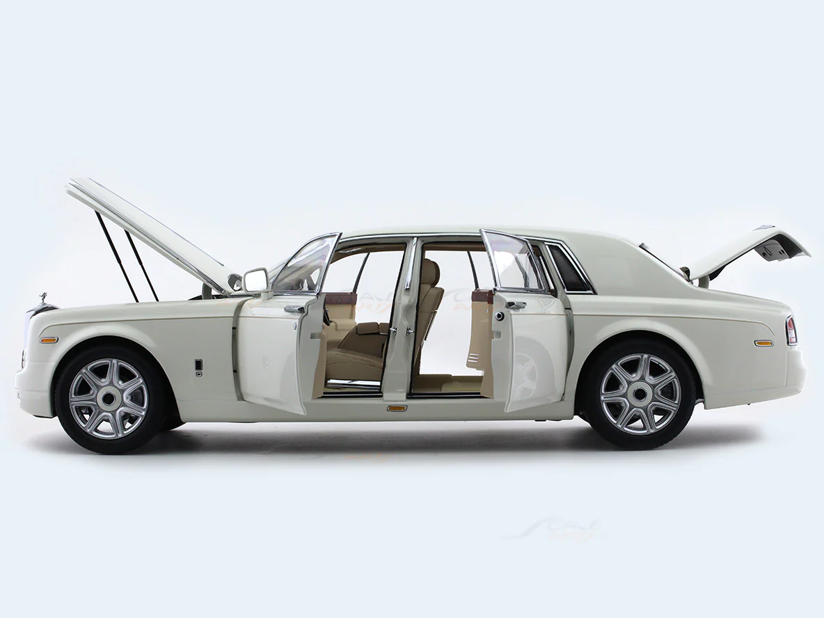 2012 Rolls-Royce Phantom EWB white 1:18 Kyosho diecast scale model car collectible - Image 11