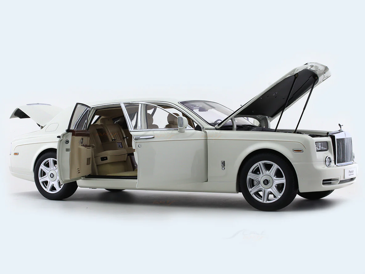 2012 Rolls-Royce Phantom EWB white 1:18 Kyosho diecast scale model car collectible - Image 14