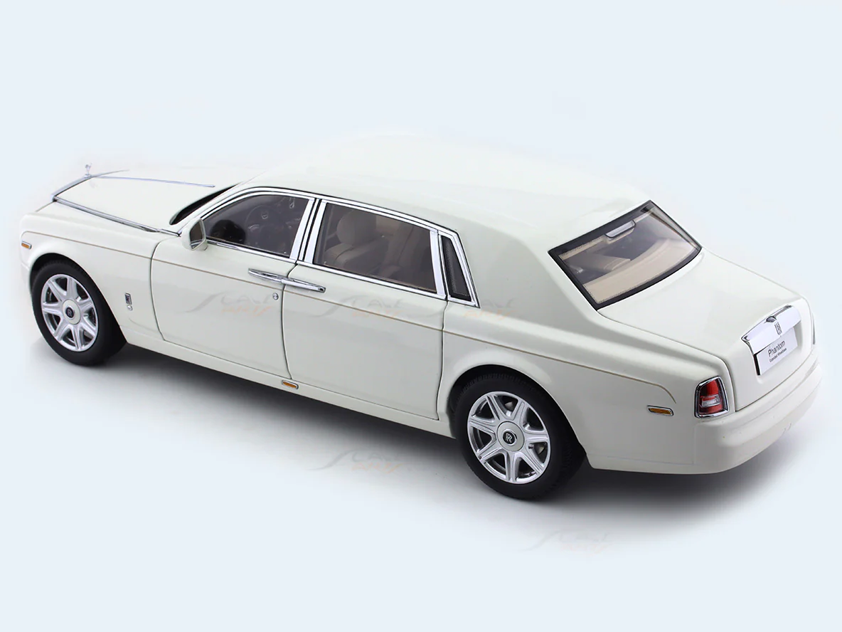 2012 Rolls-Royce Phantom EWB white 1:18 Kyosho diecast scale model car collectible - Image 16