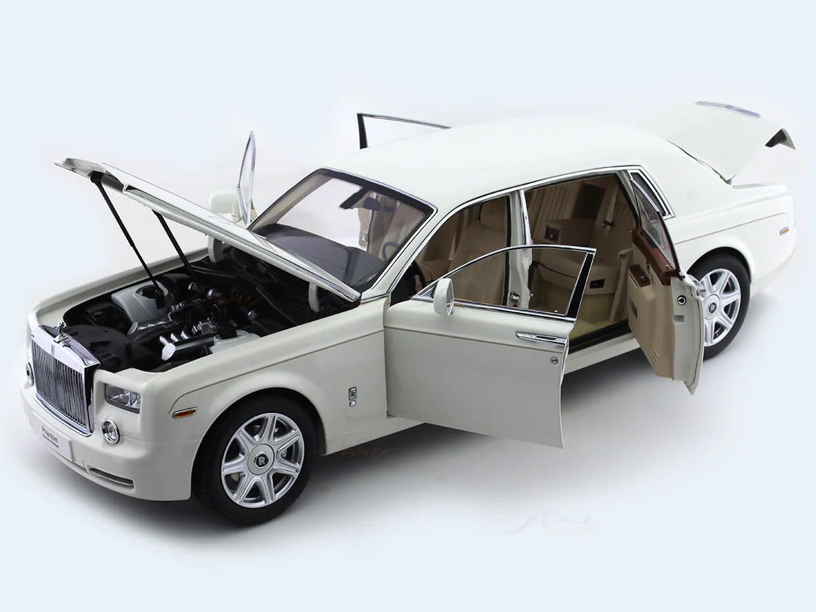 2012 Rolls-Royce Phantom EWB white 1:18 Kyosho diecast scale model car collectible - Image 17