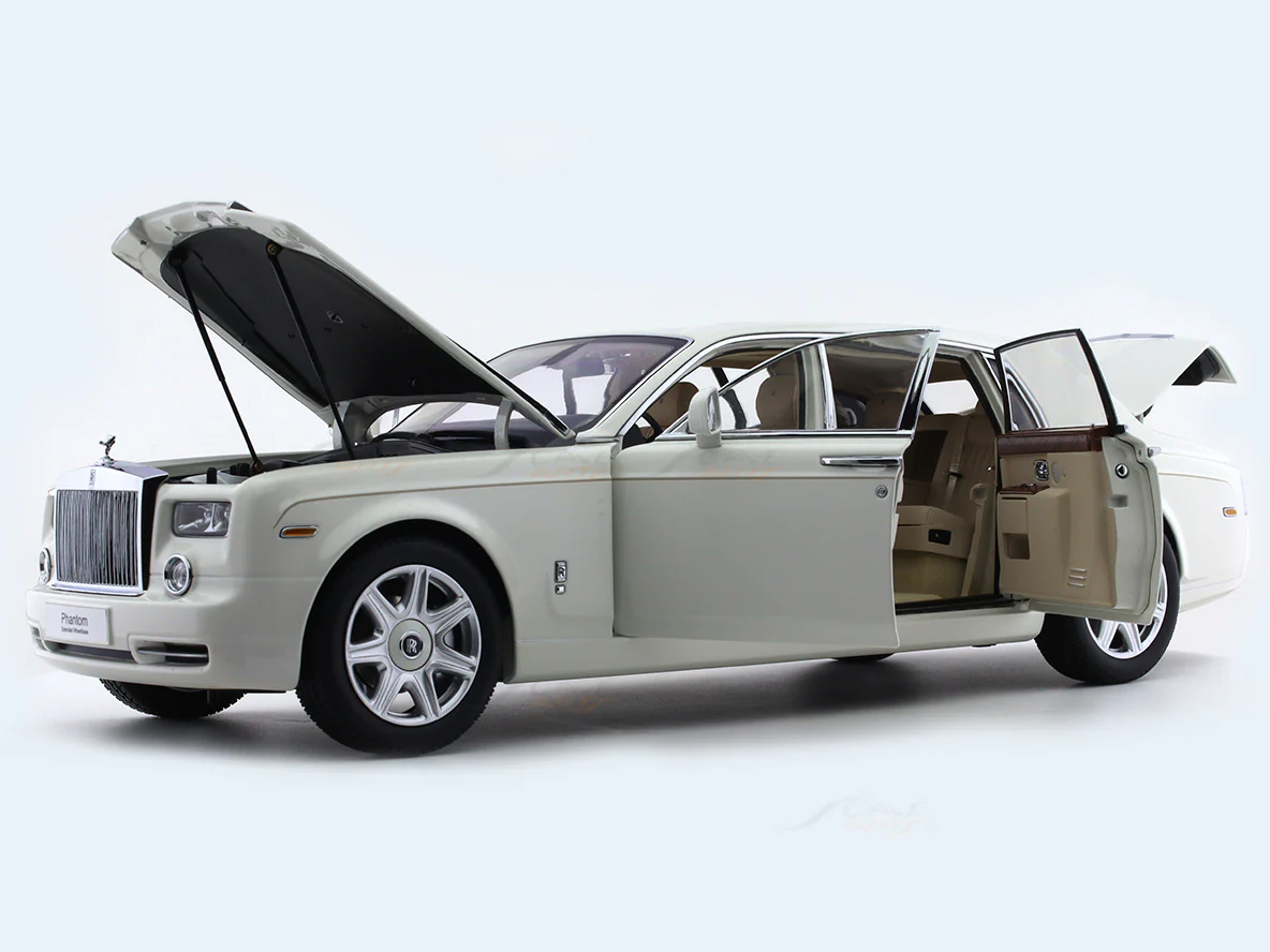 2012 Rolls-Royce Phantom EWB white 1:18 Kyosho diecast scale model car collectible - Image 9