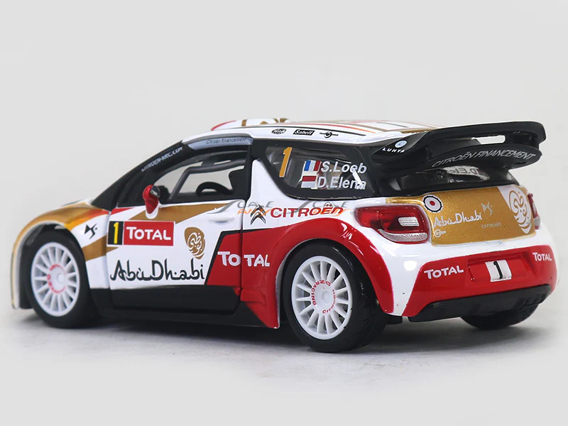 2013 Citroen DS 3 WRC 1:32 Bburago diecast Scale Model Car - Image 3