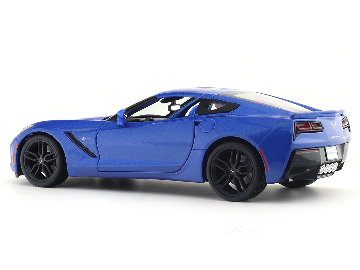 2014 Chevrolet Corvette Stingray 1:18 Maisto Licensed Diecast Scale Model | Collectible Car Replica - Image 3