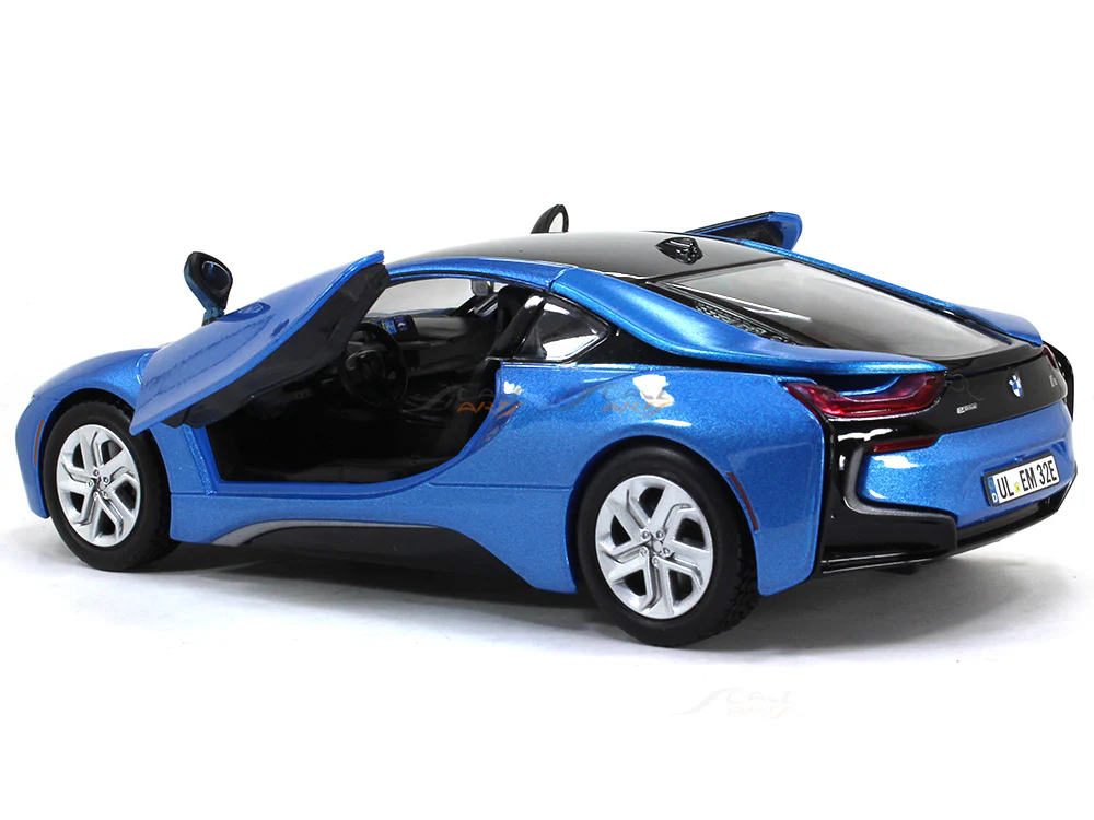 2018 BMW I8 Coupe 1:24 Motormax diecast scale model car - Image 4