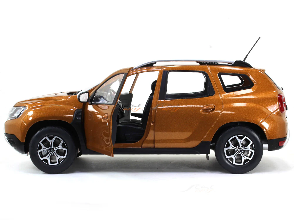 2018 Dacia Renault Duster MK2 1:18 Solido diecast Scale Model van - Image 8