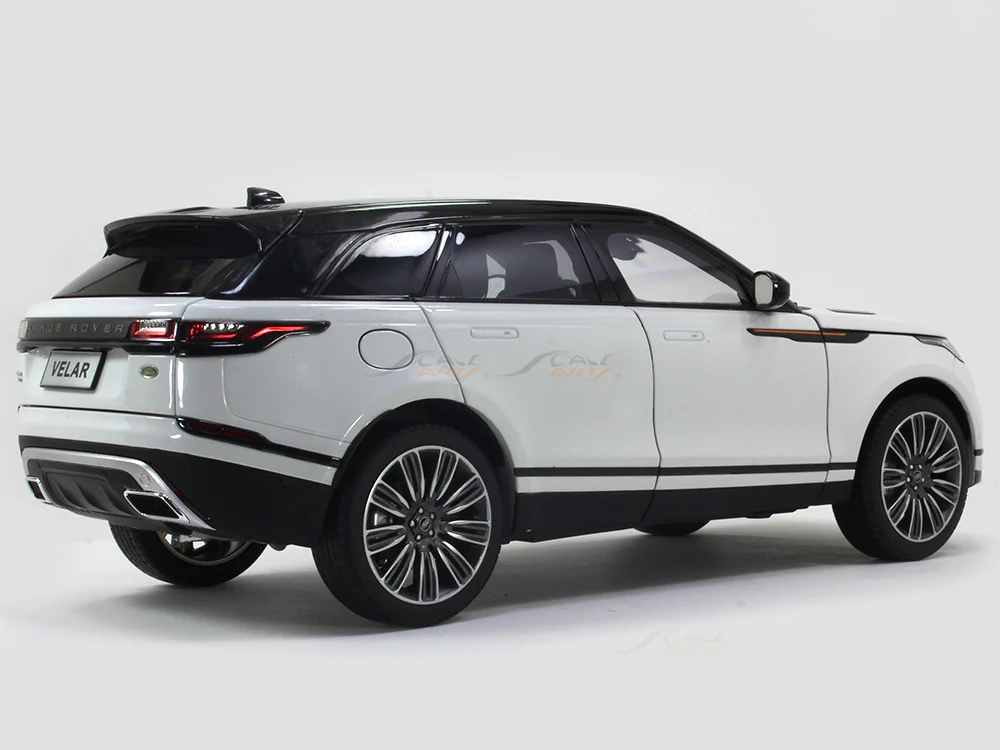 2018 Land Rover Range Rover Velar First Edition white 1:18 LCD models diecast scale car - Image 4