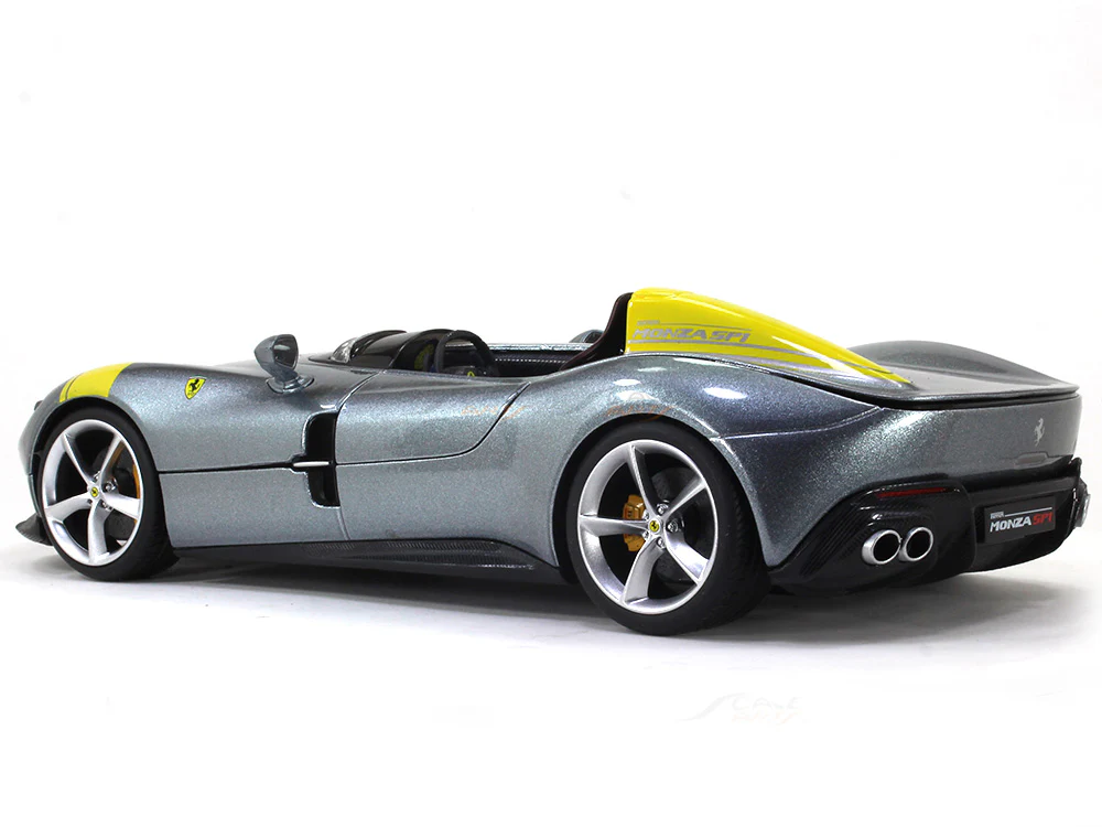 2019 Ferrari Monza SP1 1:18 Bburago diecast Scale Model car - Image 3