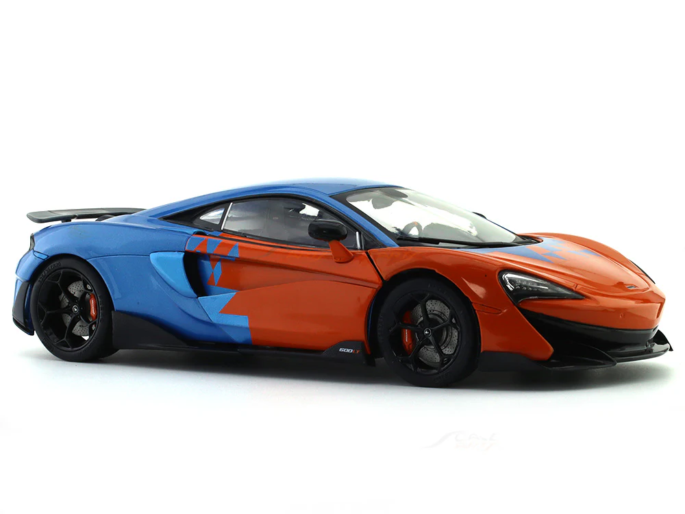 2019 McLaren 600LT F1 Tribute Livery 1:18 Solido diecast scale model - Image 6