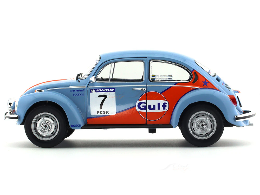 2019 Volkswagen Beetle 1303 Gulf 1:18 Solido & Coffee mug set Scale Model collectible - Image 3