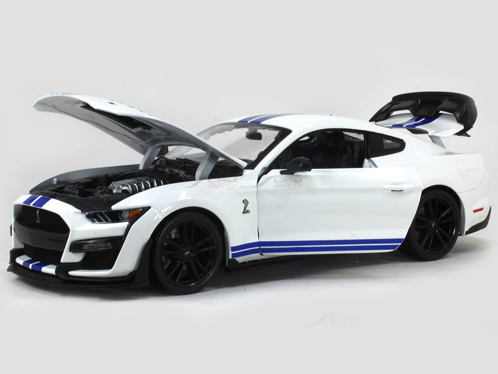 2020 Ford Mustang Shelby GT500 white 1:18 Maisto diecast Scale Model car - Image 4