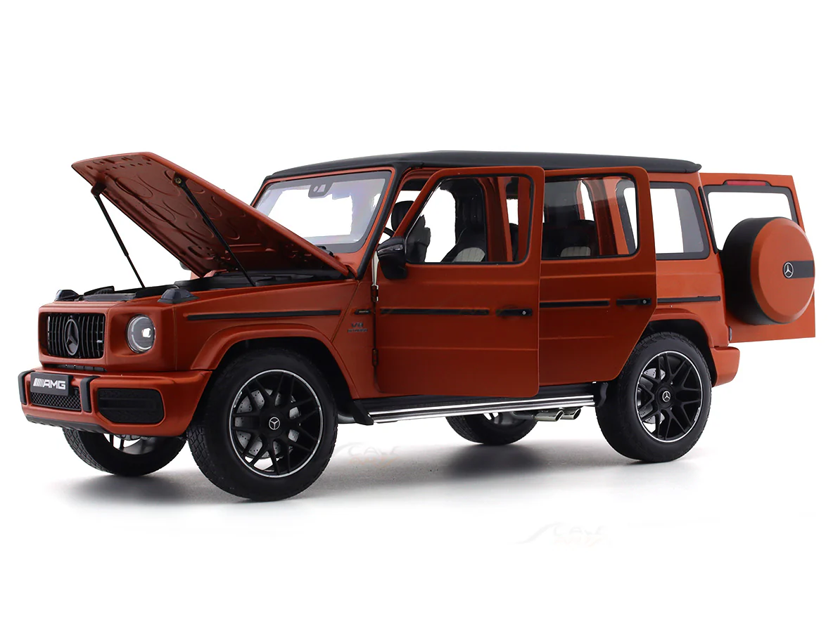 2020 Mercedes-Benz G63 AMG W463 Orange 1:18 Minichamps diecast scale model car collectible - Image 8