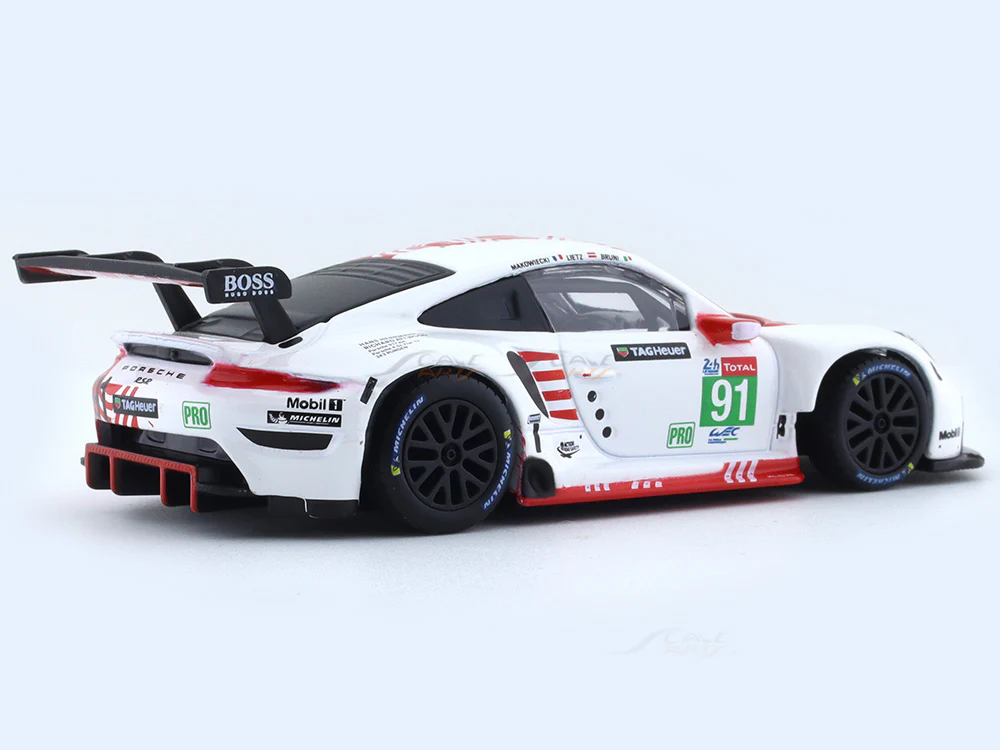 2020 Porsche 911 RSR LeMans 1:43 Bburago scale model car collectible - Image 4