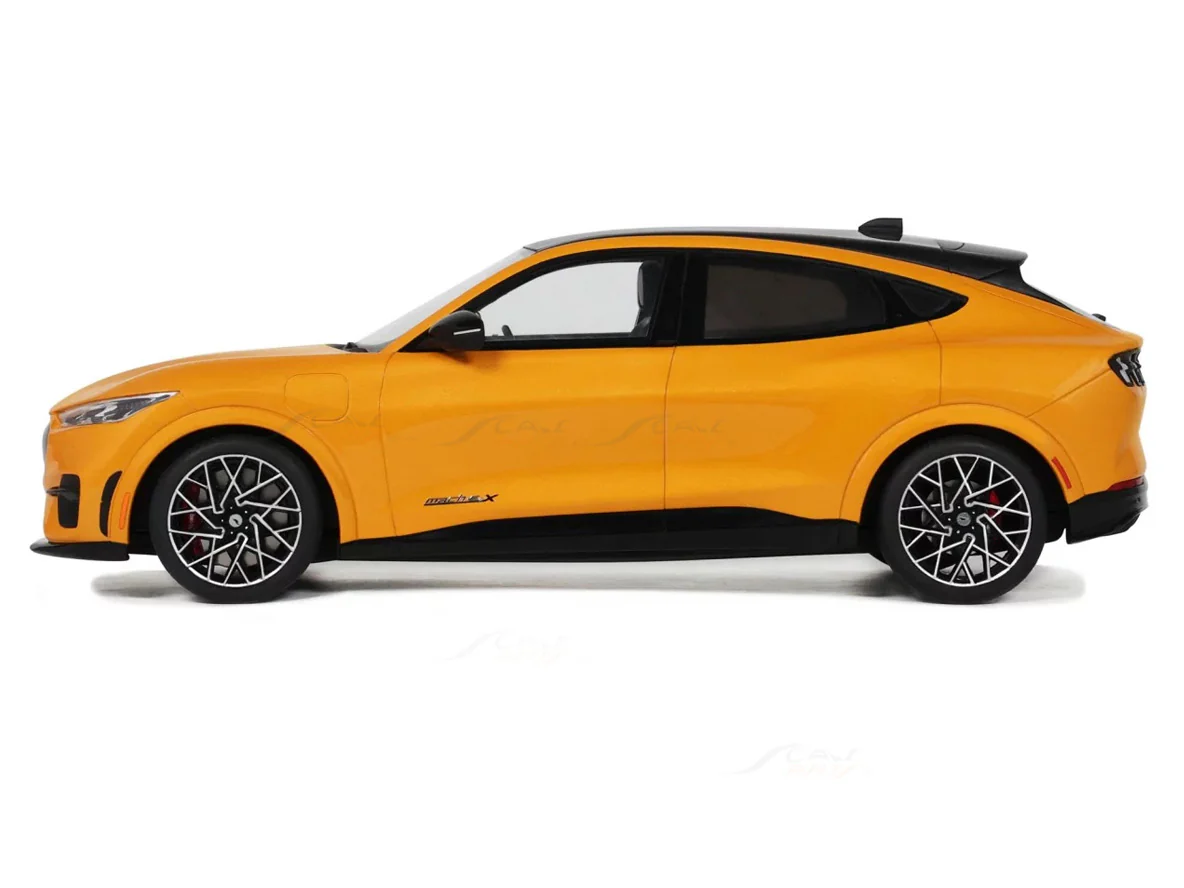 2021 Ford Mustang Mach-E GT Performance 1:18 Ottomobile Licensed Resin Scale Model Car Collectible - Image 2