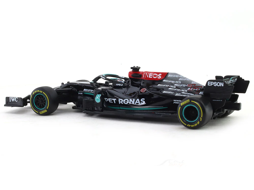 2021 Mercedes-AMG F1 W12 E Performance #77 Valterri Bottas 1:43 Bburago scale model - Image 3