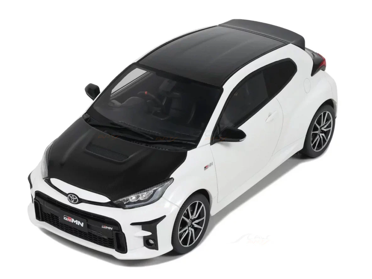 2022 Toyota GRMN Yaris Rally Package 1:18 OttOmobile Licensed Resin Scale Model Car Collectible - Image 5