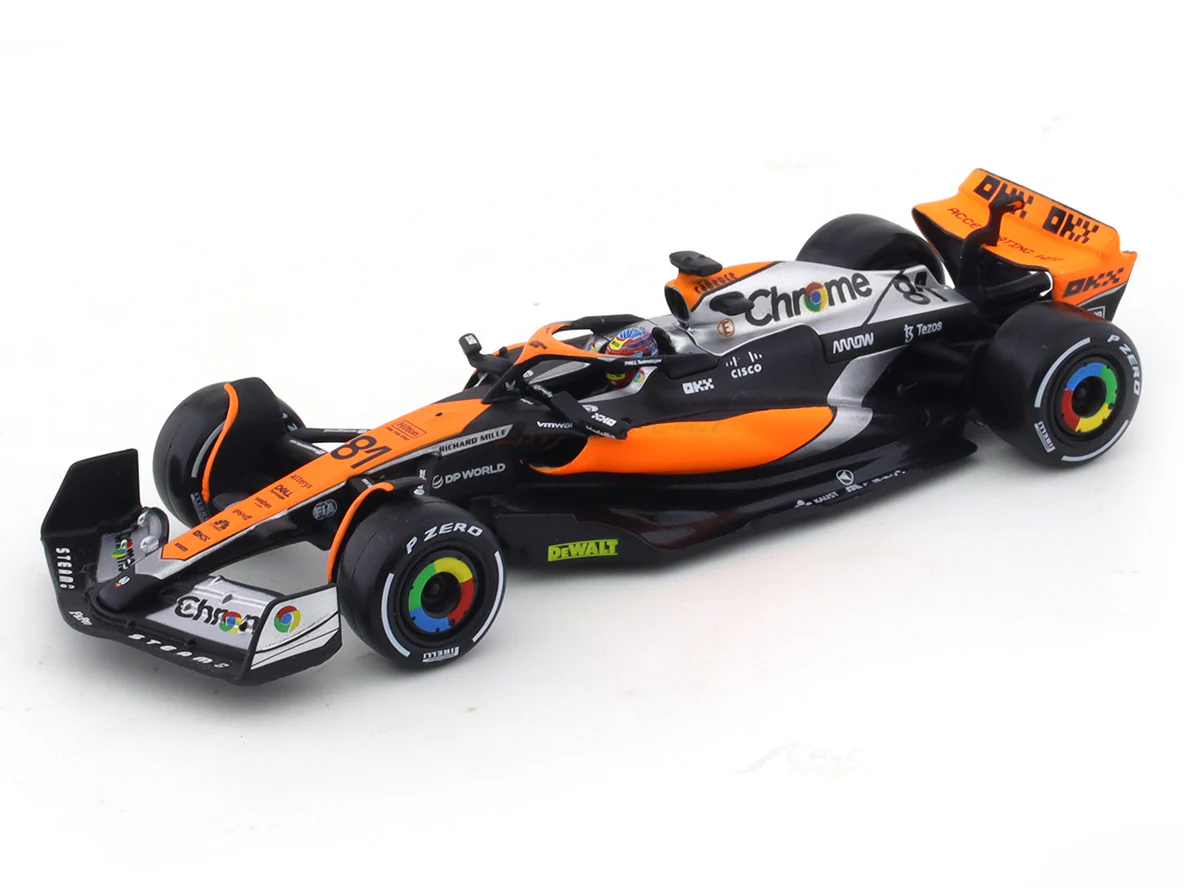 2023 McLaren MCL60 Oscar Piastri 1:43 Bburago Formula 1 diecast scale model car - Image 7