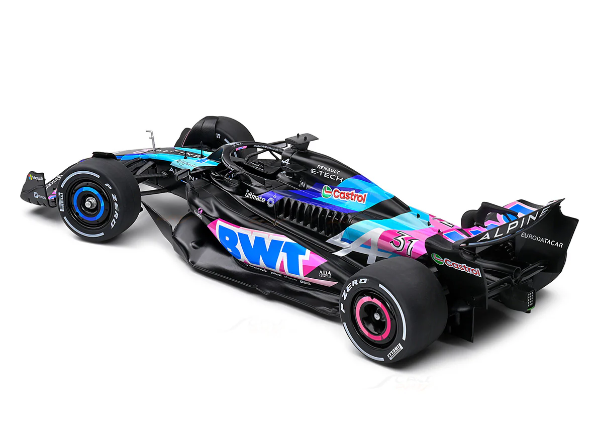 2024 Alpine A524 Presentation 1:18 Solido licensed diecast scale model car collectible - Image 7
