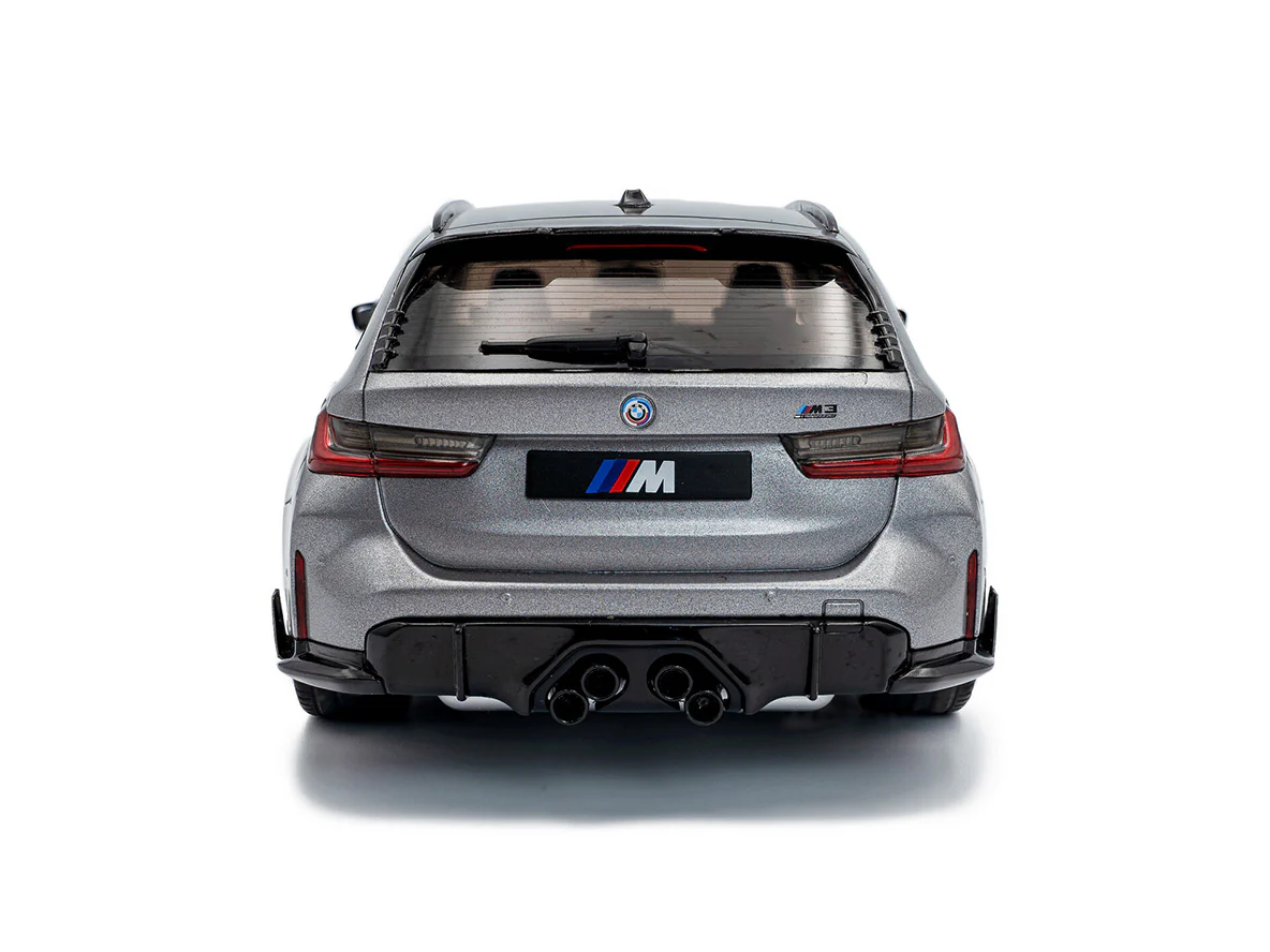 2024 BMW M3 Touring Performance Silver Grey 1:18 Solido Licensed Diecast Scale Model Car Collectible - Image 3