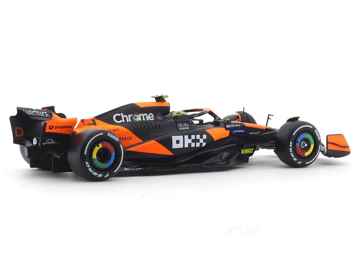 2024 McLaren MCL38 No.4 Acrylic case 1:24 Bburago licensed diecast Scale Model car collectible - Image 5