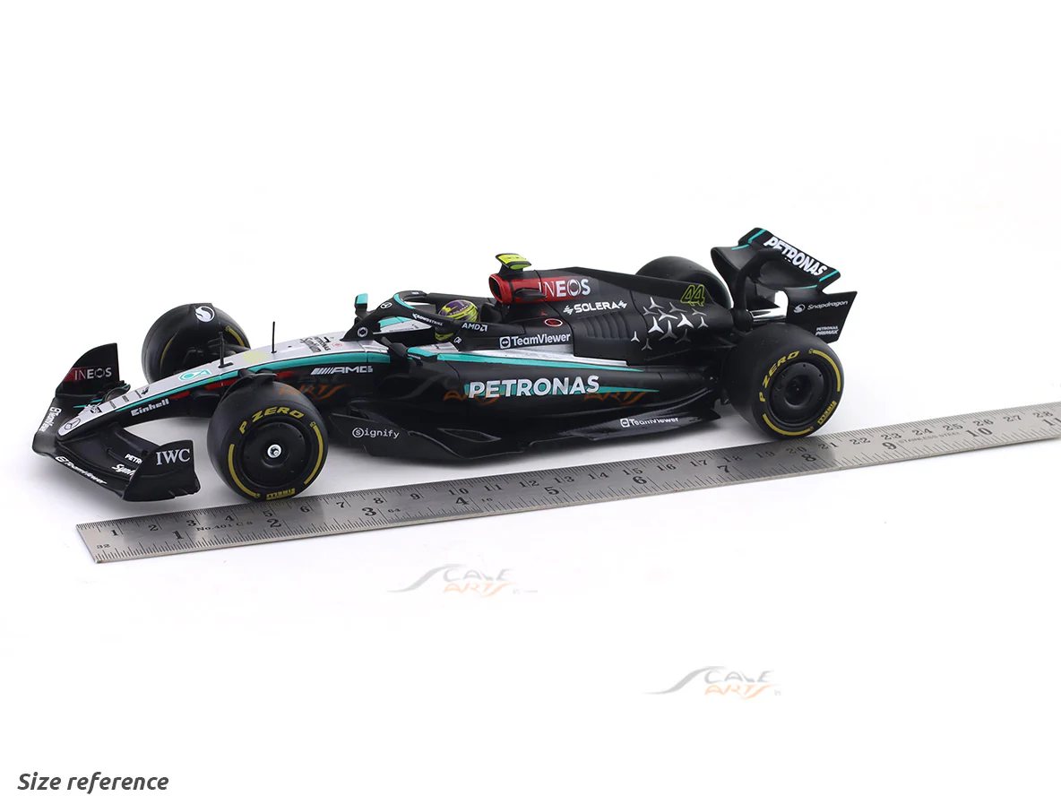 2024 Mercedes-AMG W15 #44 Lewis Hamilton 1:24 Bburago licensed Formula 1 diecast scale model car - Image 7