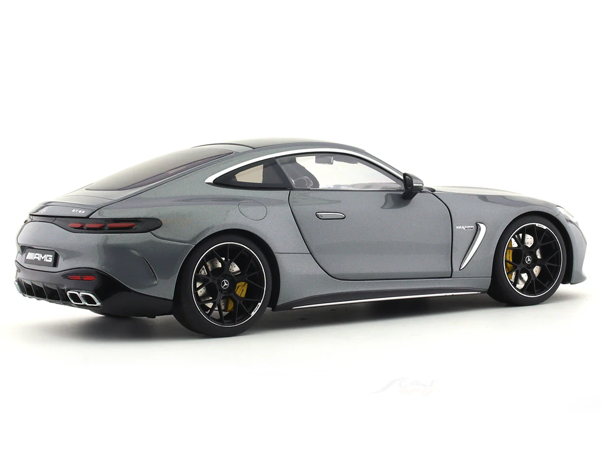 2024 Mercedes-Benz AMG GT63 4 Matic C192 grey 1:18 NZG diecast scale model car collectible - Image 4