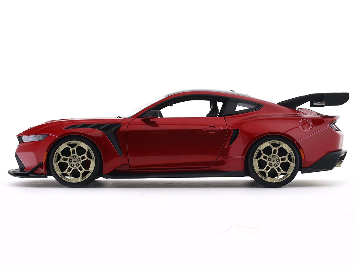 2025 Ford Mustang GTD Red 1:18 Maisto Licensed Diecast Scale Model car - Image 2