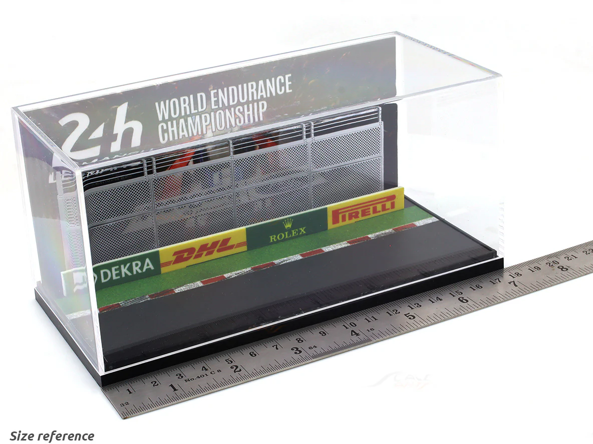 24h LeMans Display diorama with acrylic case 1:64 More Art scale miniature - Image 3