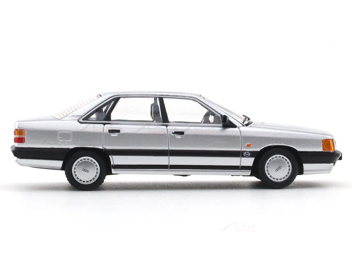 Audi 100 silver 1:64 Rhino Model diecast scale model miniature car collectible - Image 5