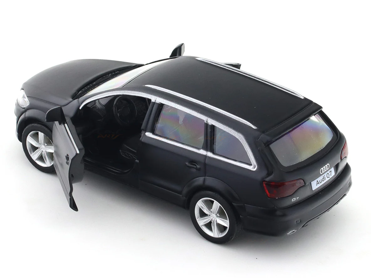 Audi Q7 matte black 1:32 RMZ City licensed pull back car scale model - Image 9