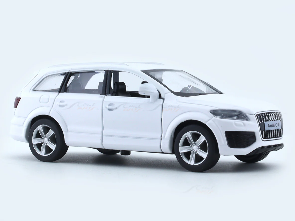 Audi Q7 White 1:33-42 RMZ City 5 inch pullback diecast scale model car - Image 6