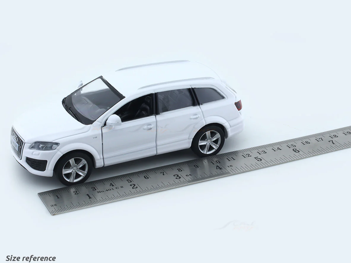 Audi Q7 White 1:33-42 RMZ City 5 inch pullback diecast scale model car - Image 9