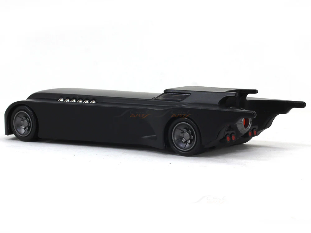Batmobil 1:32 Jada diecast Scale Model Car - Image 3