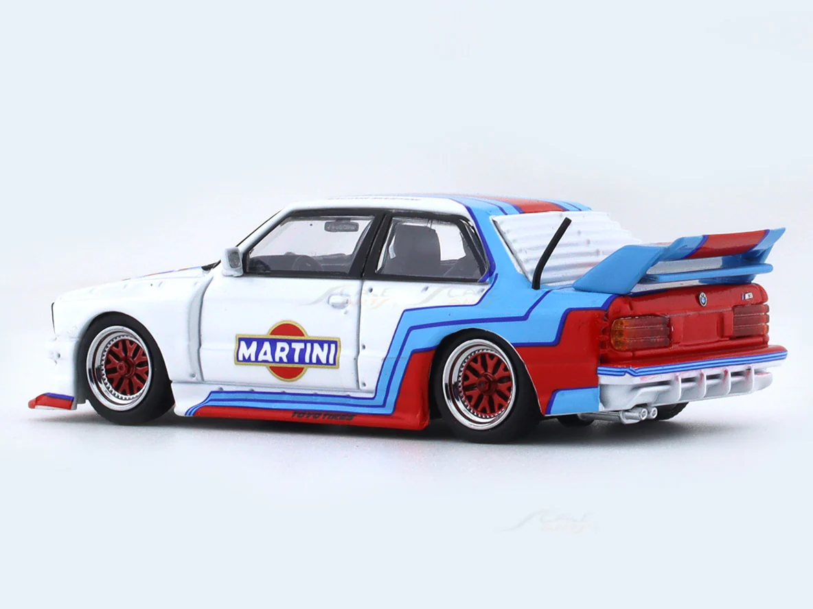BMW M3 E30 Martini 1:64 Street Weapon diecast scale model car miniature - Image 3