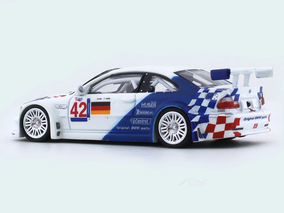 BMW M3 E46 GTR white 1:64 DCM diecast scale model car - Image 3