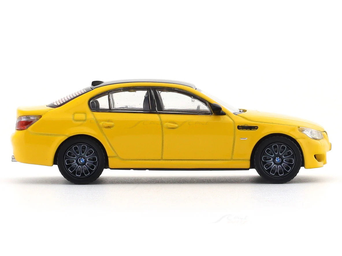 BMW M5 E60 Yellow 1:64 Shadow diecast scale model car miniature collectible - Image 5