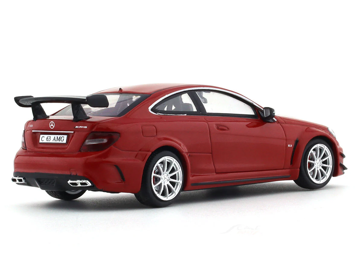 Broken Acrylic case : 2012 Mercedes-Benz C63 AMG Black Series Red 1:43 Solido diecast Scale Model collectible - Image 4