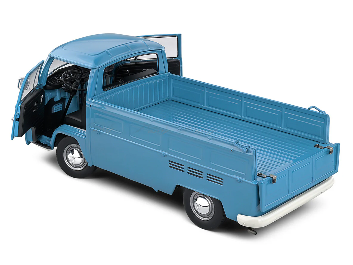 Broken Front Spare wheel : 1968 Volkswagen T2 Pick Up Blue 1:18 Solido licensed diecast scale model - Image 8