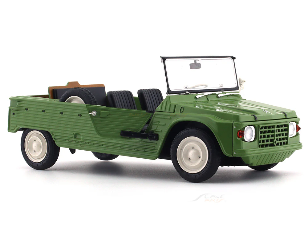 Broken packaging : 1970 Citroen Mehari MK I green 1:18 Solido diecast Scale Model collectible - Image 12