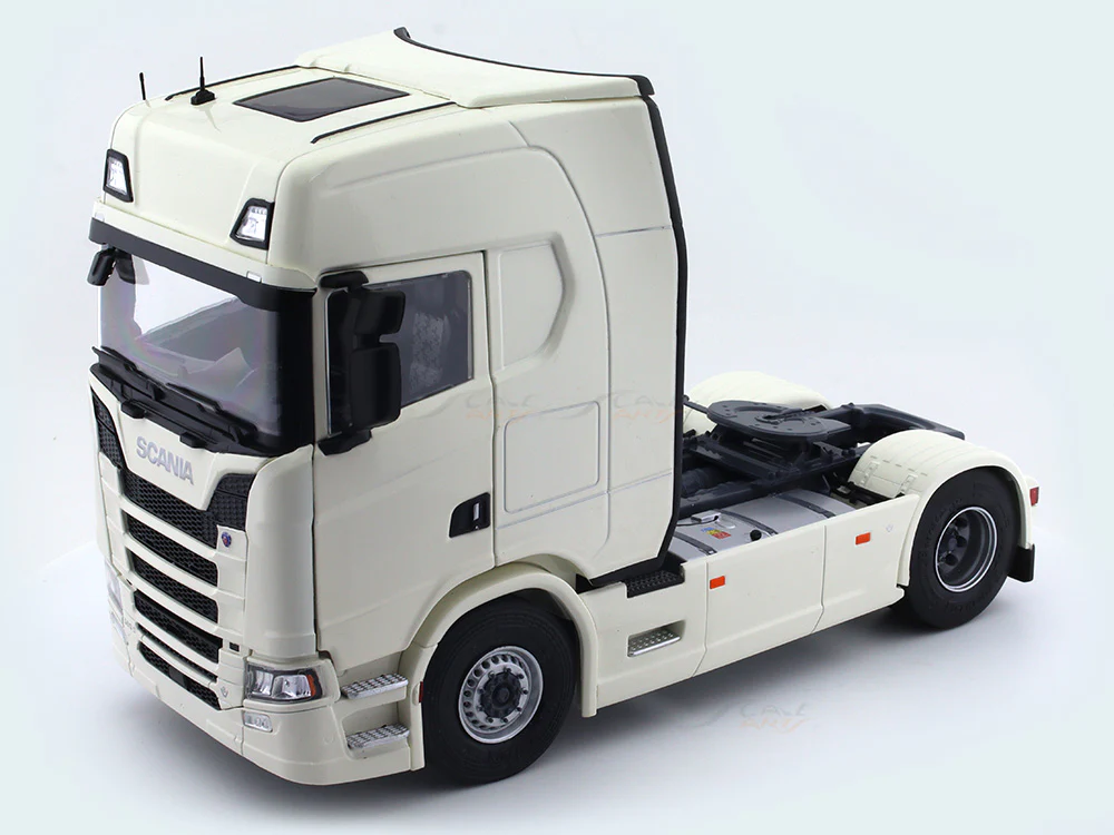 Broken Packaging : 2021 Scania 580S Highline white 1:24 Solido diecast Scale Model collectible - Image 9
