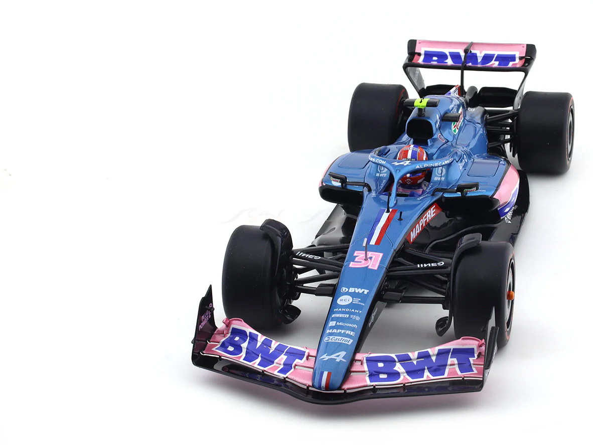 Broken packaging : 2022 Alpine A522 #31 Esteban Ocon 1:18 Solido diecast Scale Model collectible - Image 9