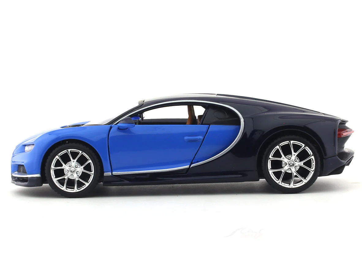 Bugatti Chiron Blue 1:24 Maisto diecast alloy scale model car - Image 2