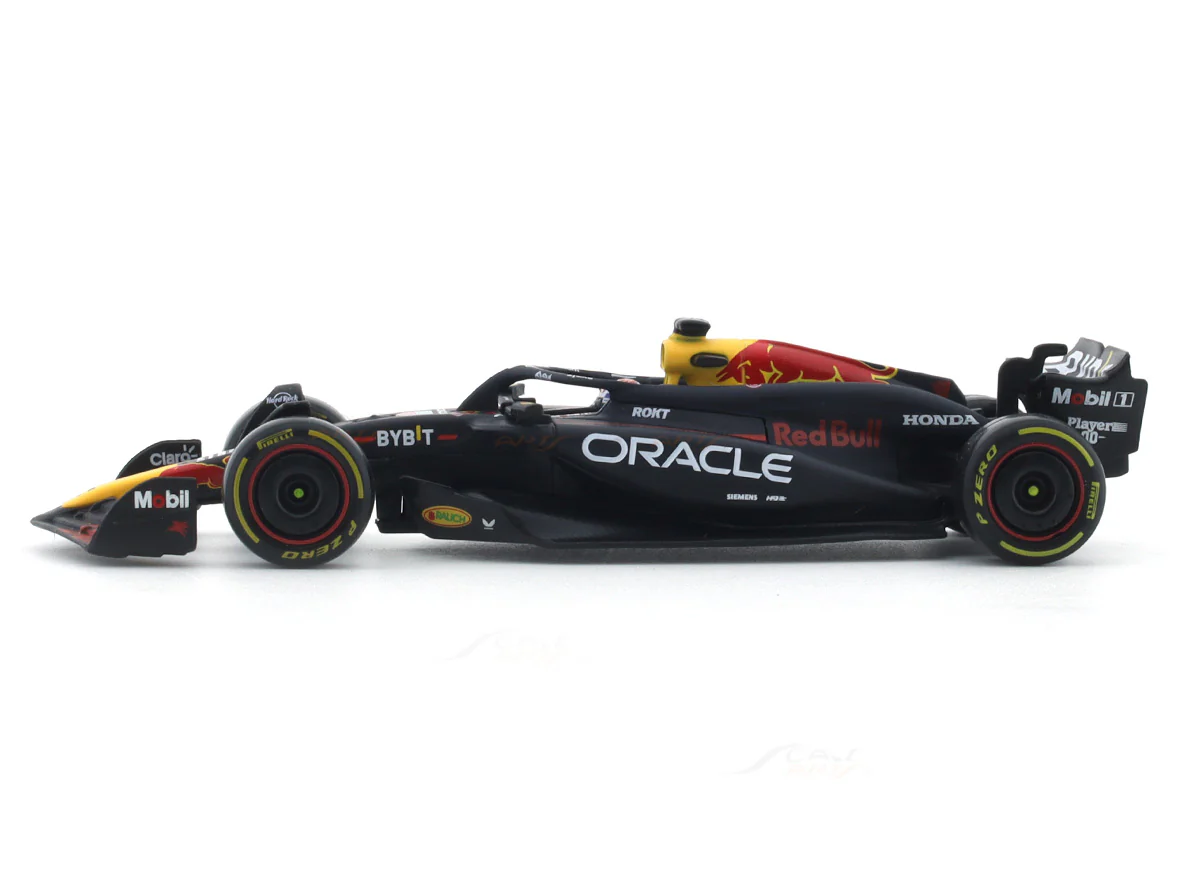 2024 Oracle Red Bull RB20 No. 1 Max Verstappen 1:43 Bburago Formula 1 diecast scale model car - Image 3