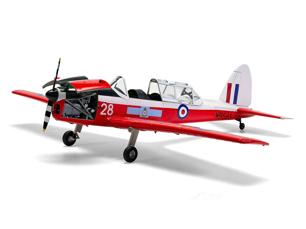 De Havilland Chipmunk T-10 1:48 Airfix plastic model kit fighter jet - Image 11