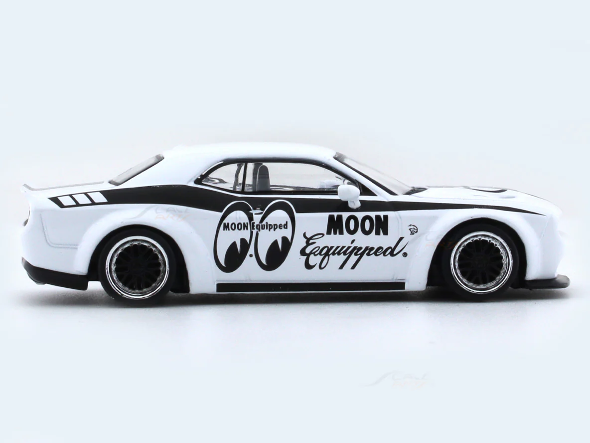 Dodge Challenger SRT Hellcat LBWK Mooneyes 1:64 Tarmac Works diecast scale car collectible - Image 5