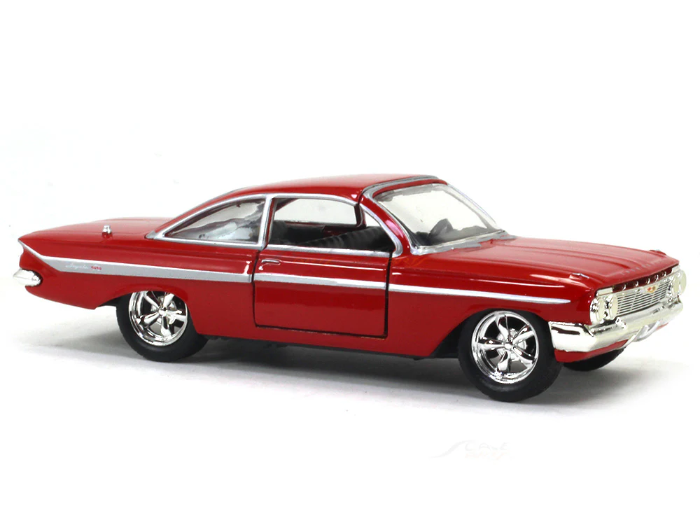 Dom's 1961 Chevy Impala Fast & Furious 1:32 Jada diecast Scale Model Car - Image 6