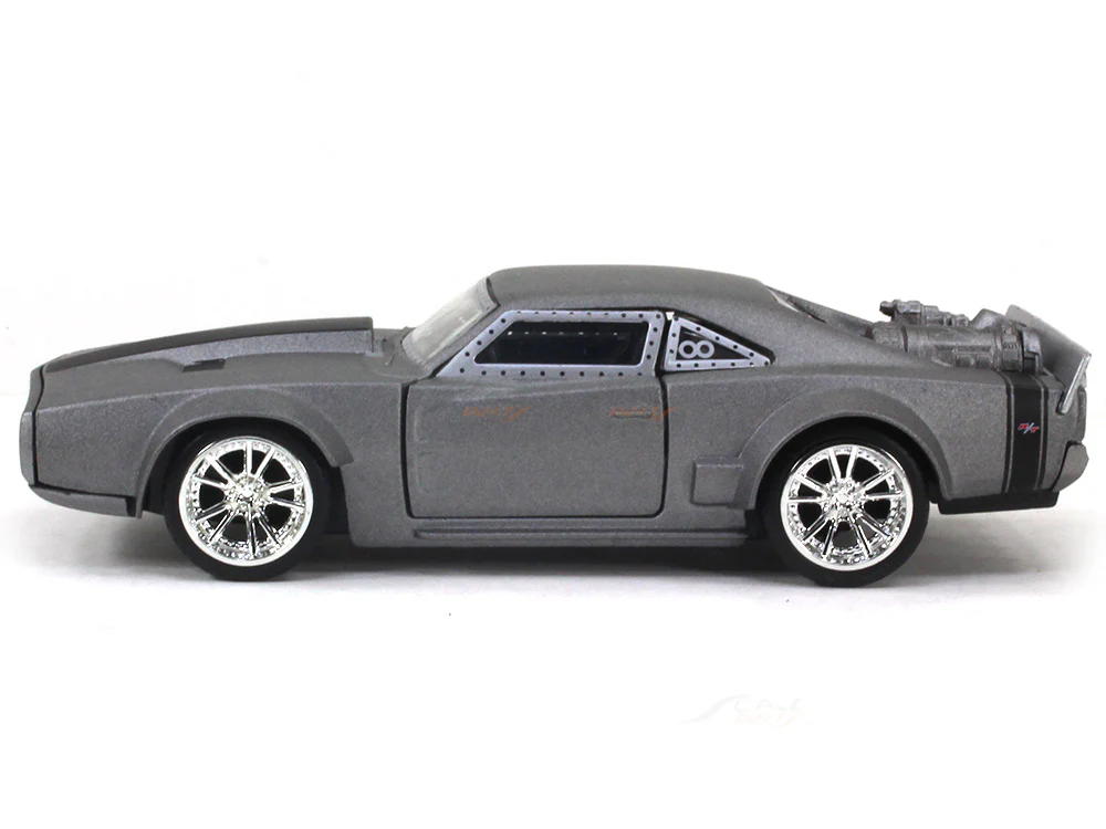 Dom's Dodge Ice Charger Fast & Furious 1:32 Jada diecast Scale Model Car - Image 2