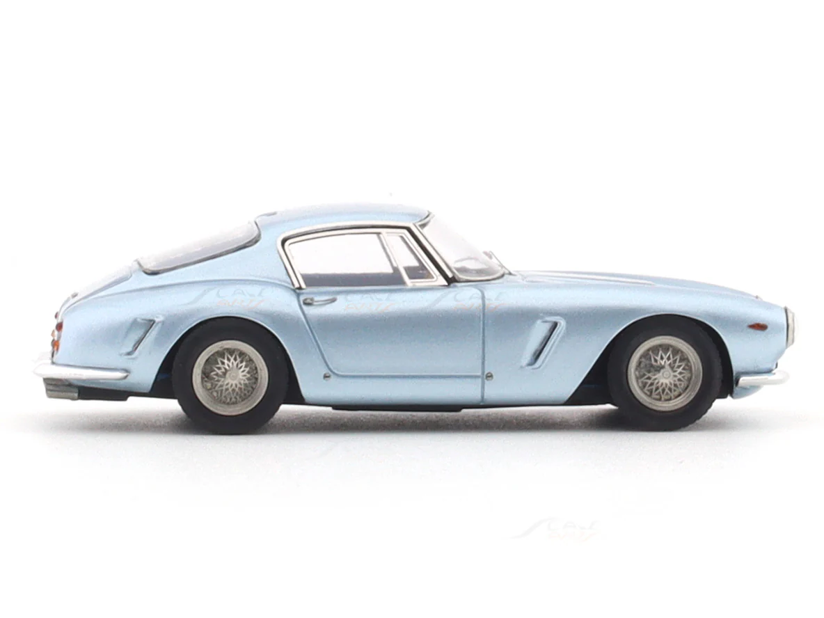 Ferrari 250GT SWB Berlinetta blue 1:64 MY64 resin scale model car - Image 5