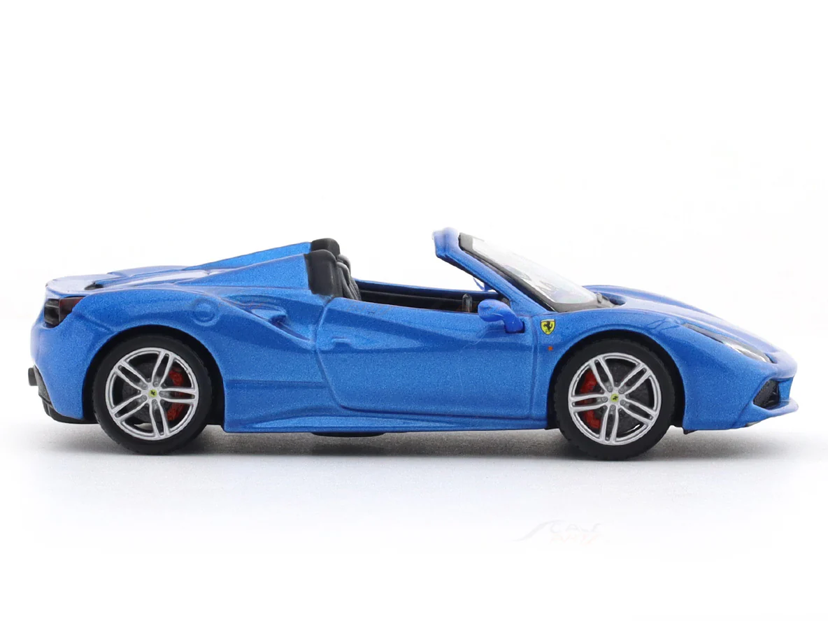 Ferrari 488 Spider blue 1:43 Bburago licensed diecast scale model car - Image 5