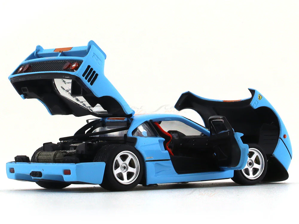 Ferrari F40 LM 1:64 PGM diecast scale model car - Image 10